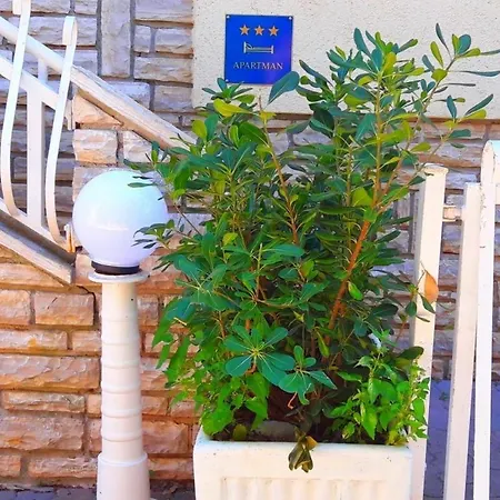 Apartment In With Seaview, Terrace, Air Condition